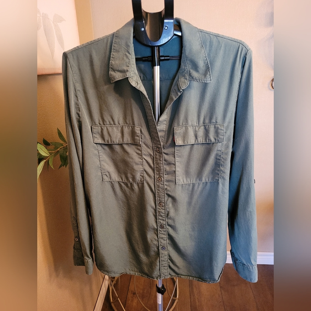 Levi's Olive Green Button-Up Shirt